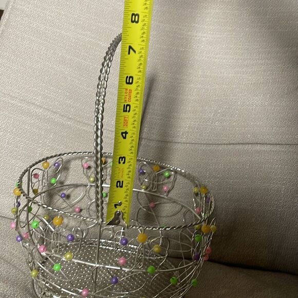 Metal Basket w/Multicolored Beads and Swirl Designs (Perfect for Easter) - Picture 13 of 15